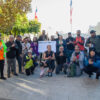 grupo de personas posa para una fotograf&iacute;a luego de terminada la encuesta de eficiencia de modos